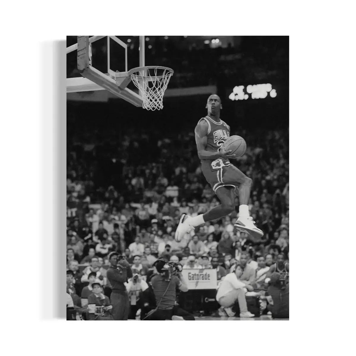 Michael Jordan Black and White Canvas – Iconic Dunk Basketball Wall Art