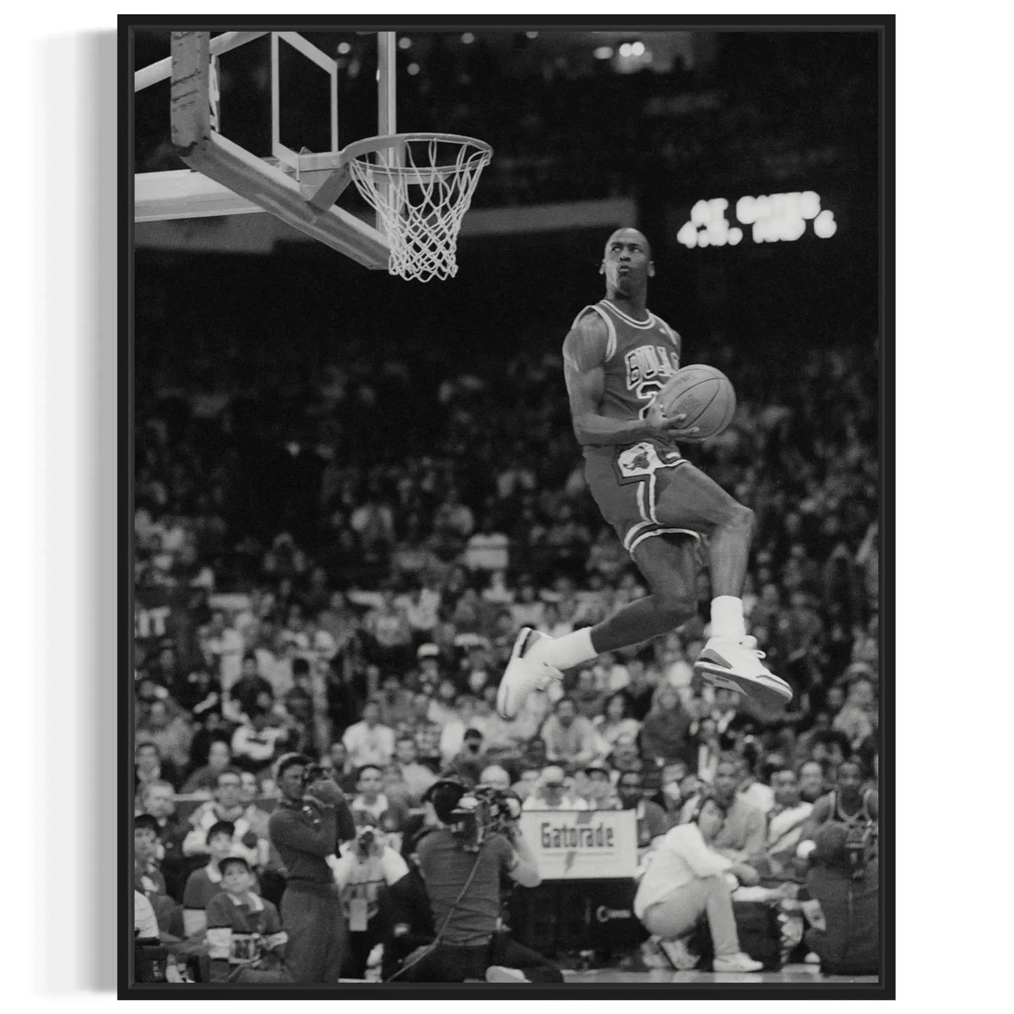 Michael Jordan Black and White Canvas – Iconic Dunk Basketball Wall Art Masterpeacewall