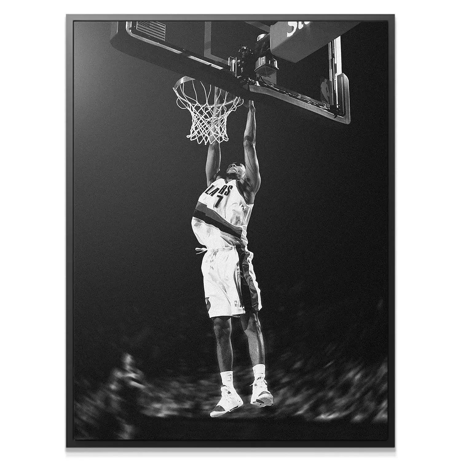 Close-up of Brandon Roy’s intense facial expression during the aggressive vertical leap, highlighting Brandon Roy - Dunk #2.