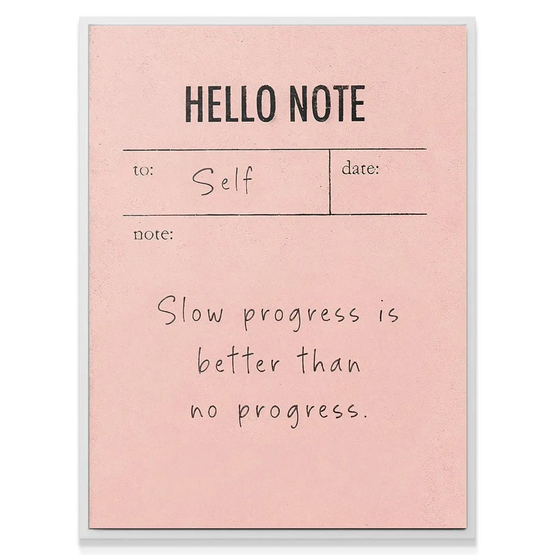 Detailed texture shot highlighting the grain of the paper used for the Hello Note (Pink).