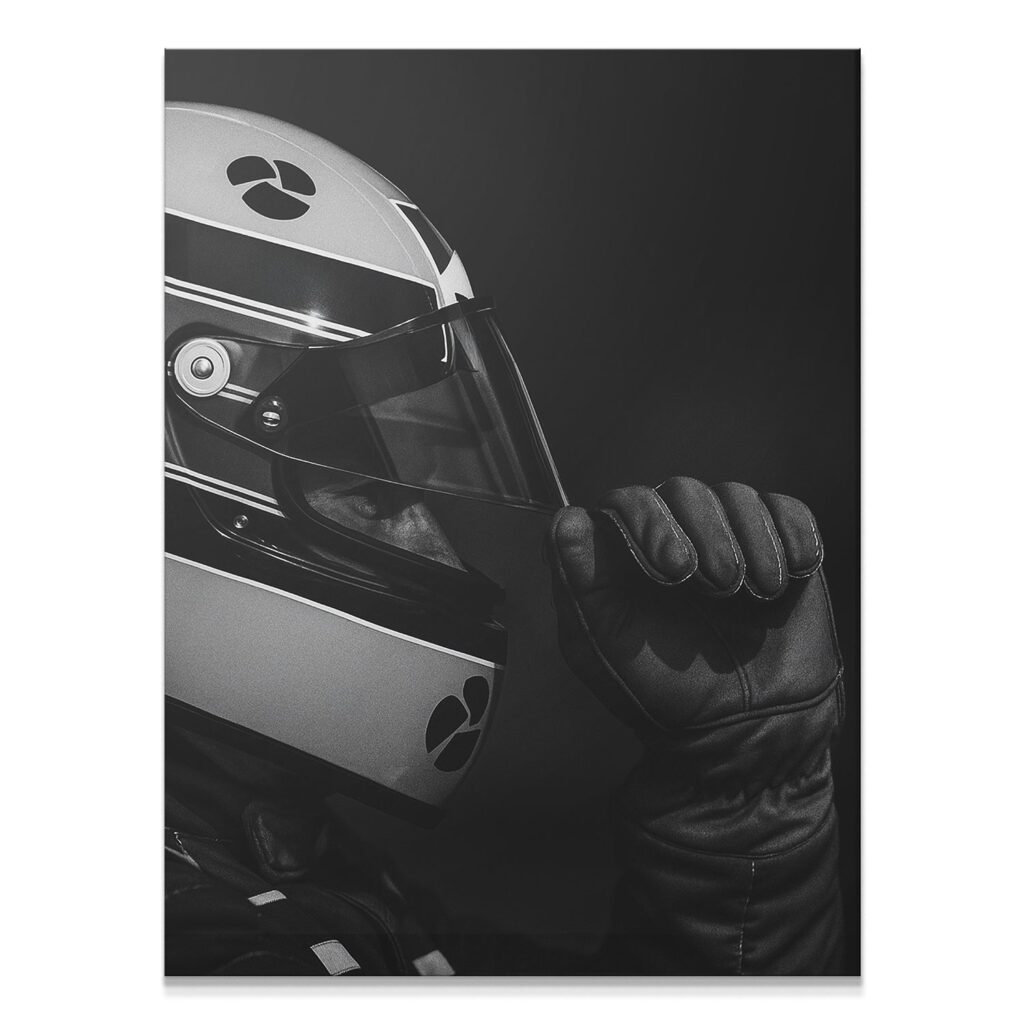Racing - Locked In